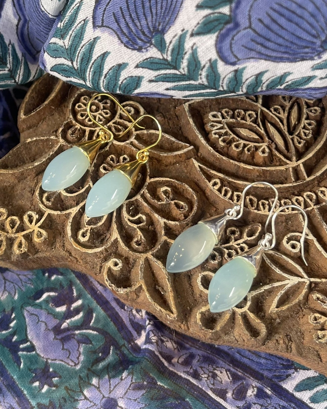 Boucles d'oreilles Calcédoine aqua