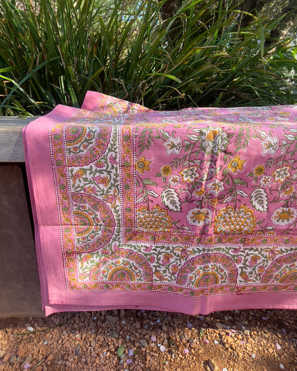 Nappe Rose