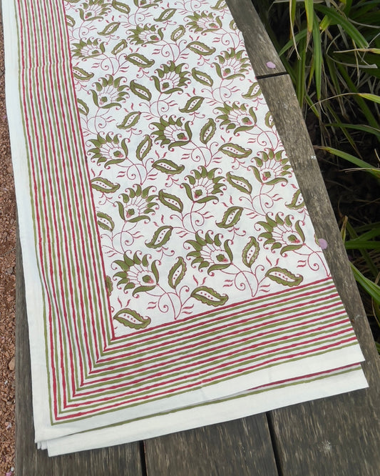 Nappe Florale Vert Olive et Blanche – Impression Artisanale Indienne