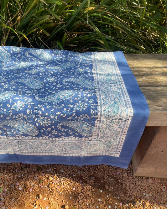 Nappe Bleu motif cachemire