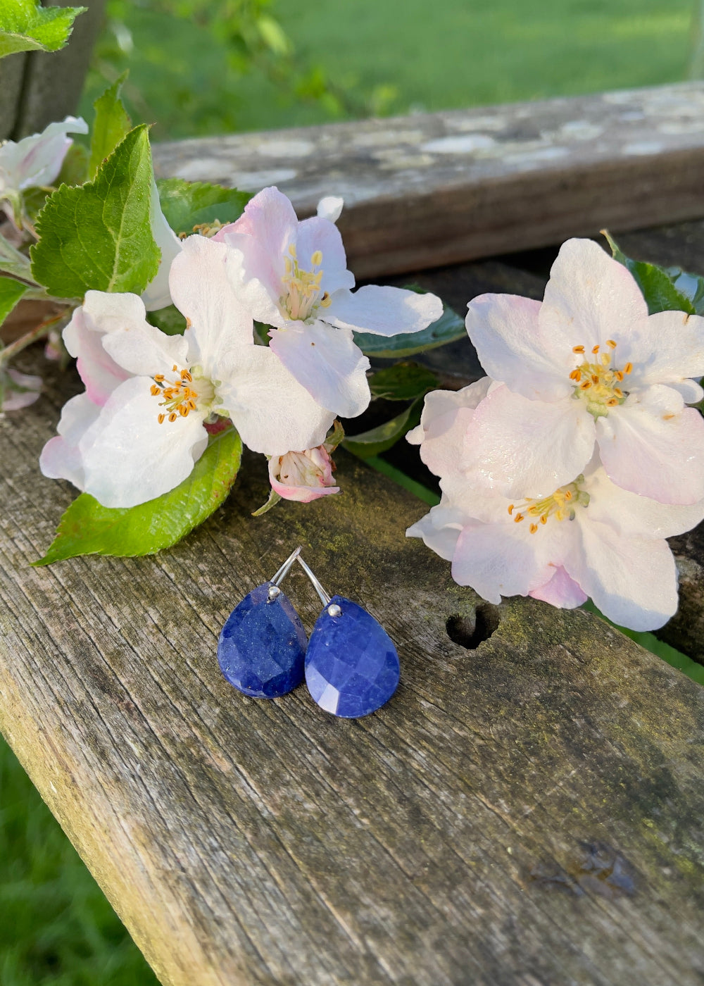 Boucles d'oreilles "Tear drop" en Lapis lazuli