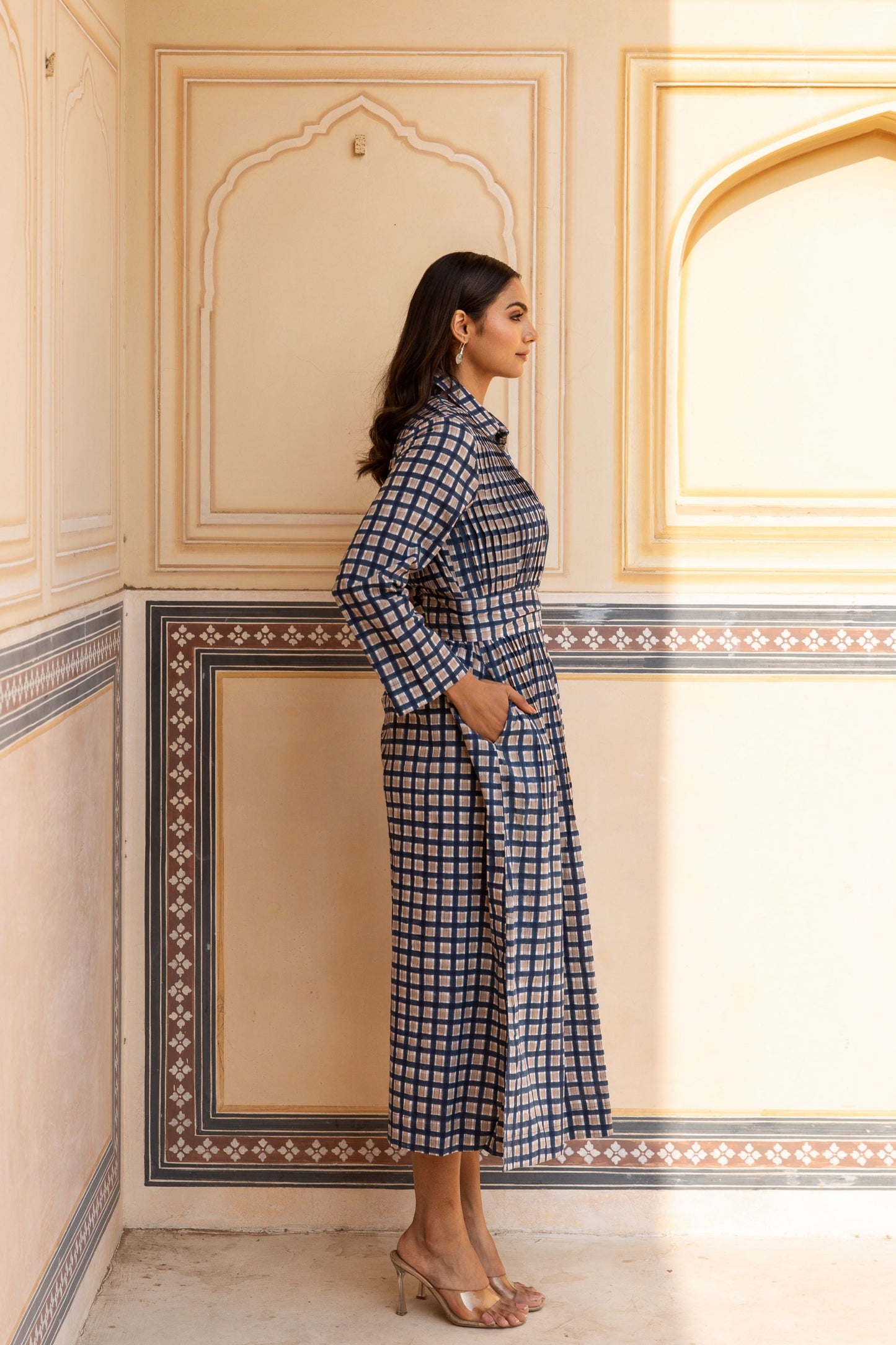 ROBE RAJA CHECK