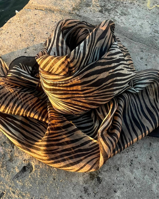 Foulard en Soie – Doux et Léger - Motif Zèbre Soft