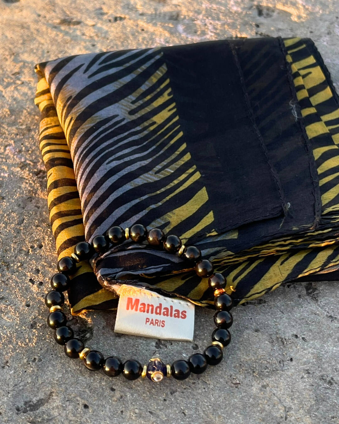 Bracelet en Œil de Tigre Bleu – Protection, Intuition et Sérénité – 6 mm