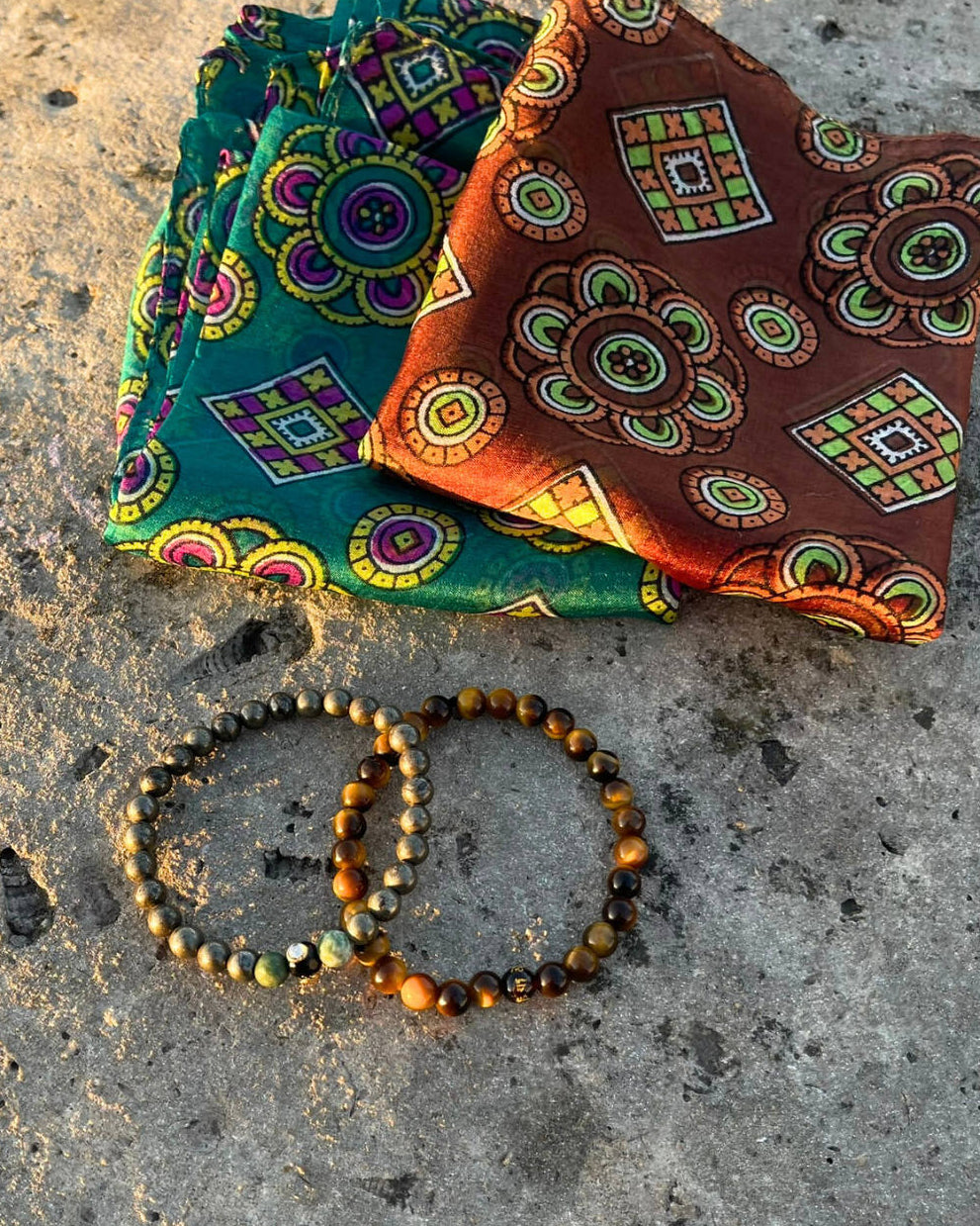 Silk Scarf – Soft and Lightweight – Classic Green