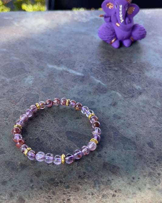 Bracelet en Super Seven – Élévation, intuition & énergie cristalline