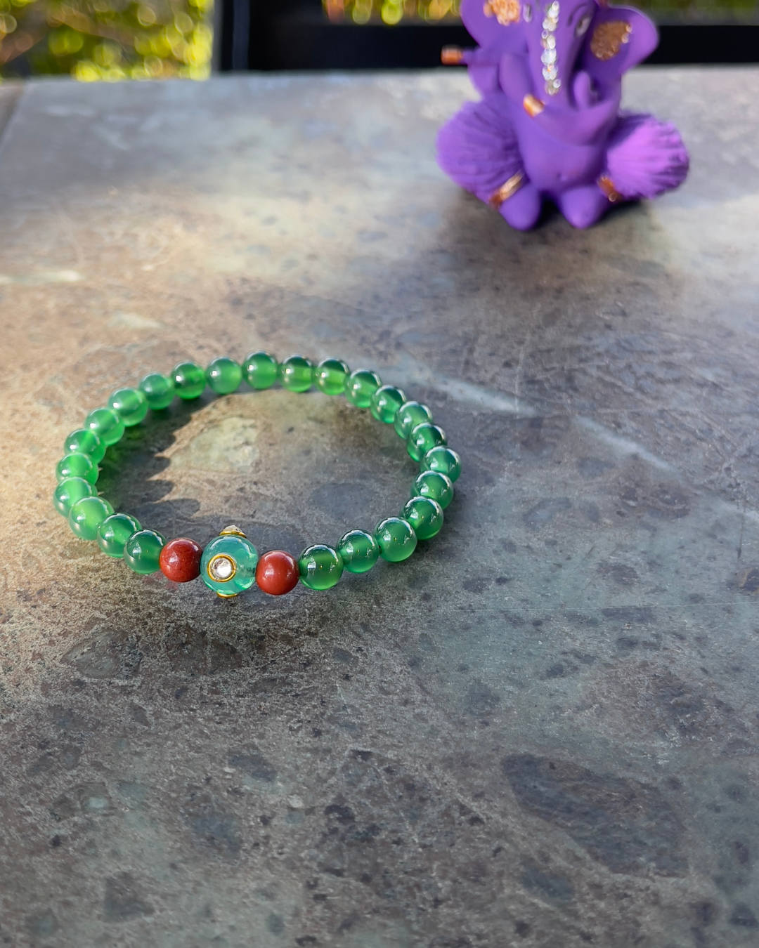 Bracelet en Onyx Vert – Équilibre & Ancrage