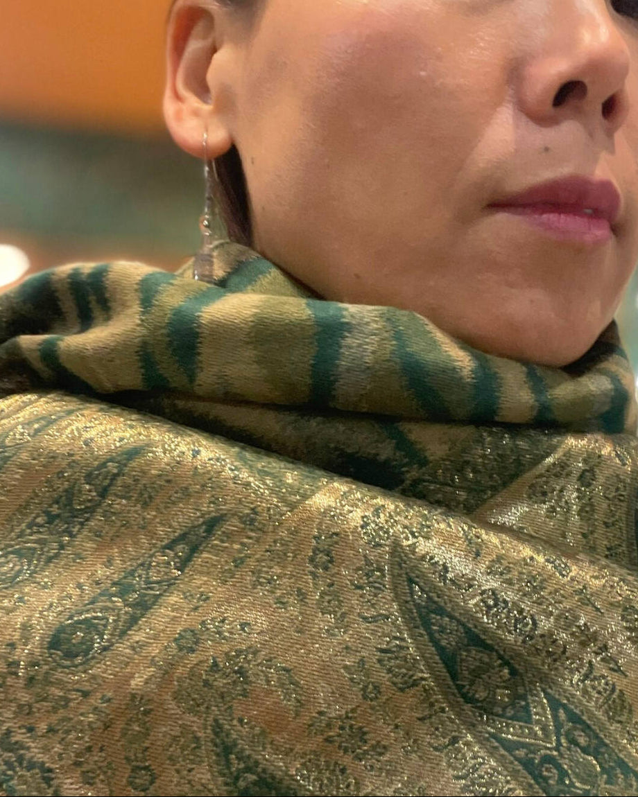 Grand Châle en Laine et Lurex TRADITIONNEL Vert – 100 x 200 cm