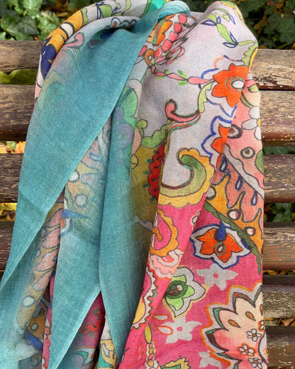 Paisley Wool and Silk Shawl – Soft, Lightweight and Colorful 70 x 190 cm