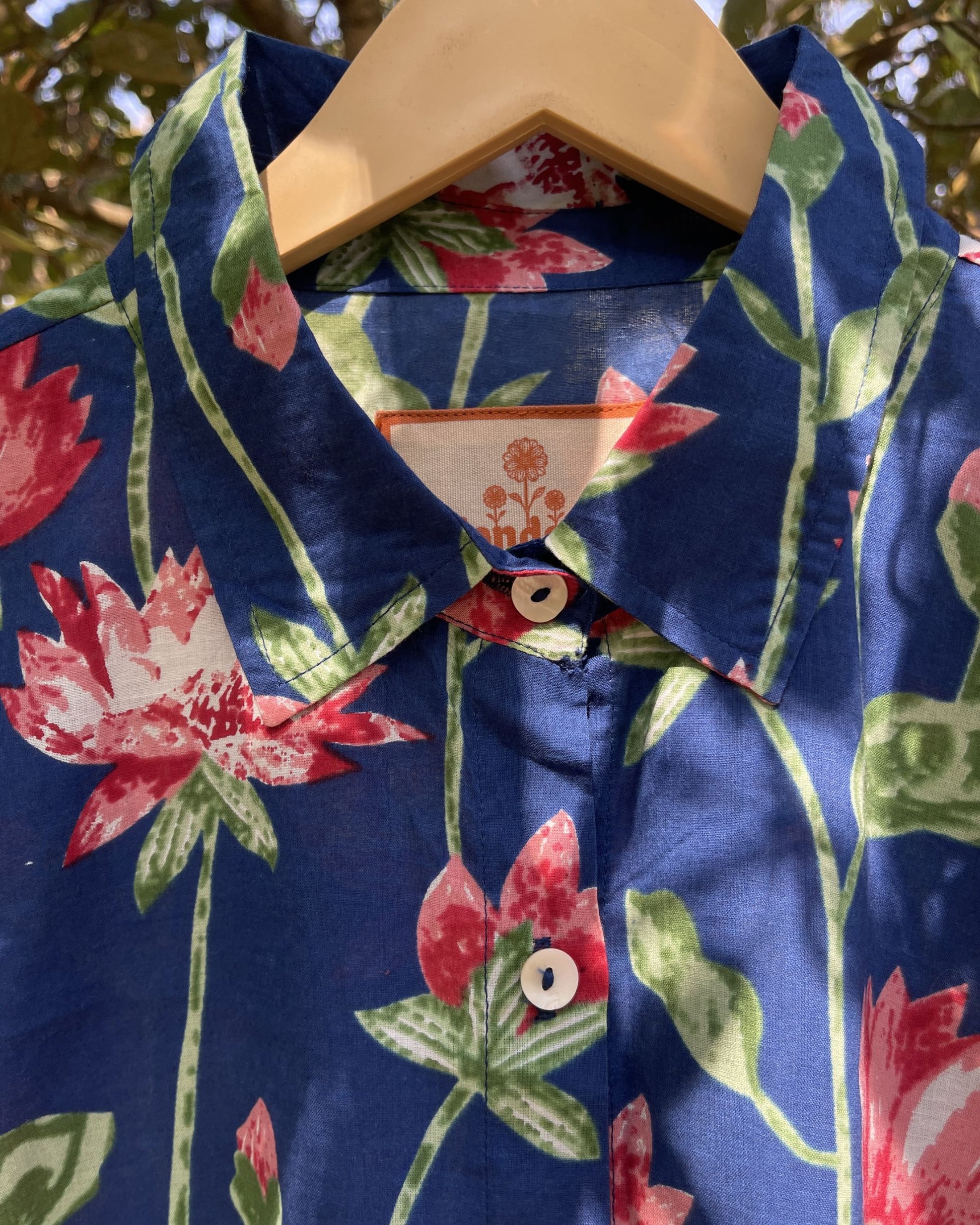 Robe chemise kurta femme en coton léger, imprimé pivoine bleu, longueur midi