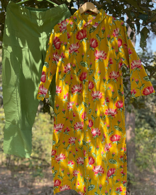 Robe chemise kurta femme en coton léger, imprimé pivoine jaune, longueur midi
