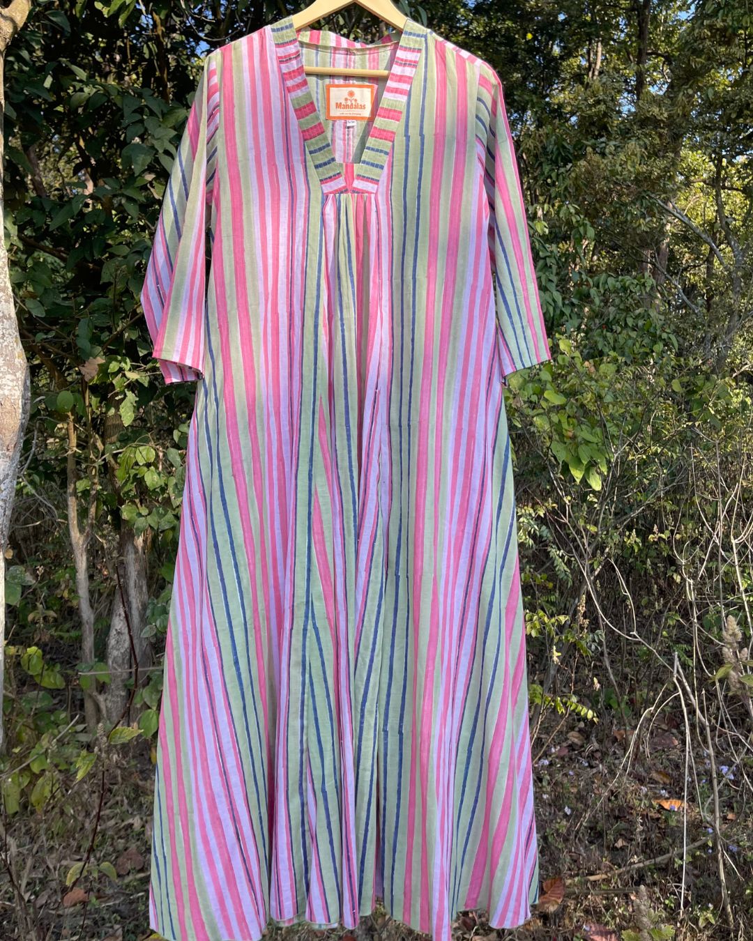 Robe longue en coton à rayure vert et rose  - Ananda